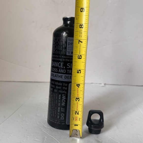 Black Motivational Water Bottle - Picture 14 of 15